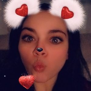 Meet your Posher, Mandy